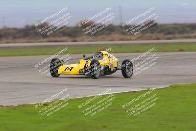 media/Jan-14-2023-CalClub SCCA (Sat) [[d2757389b8]]/Group 5/Race (Sunset)/